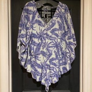 Palm print romper 🌴